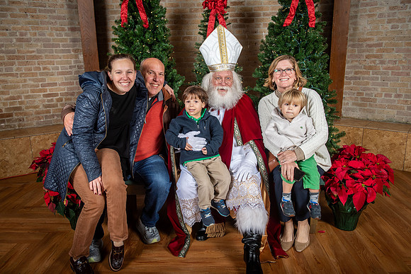 2023 Advent Aloysius 324