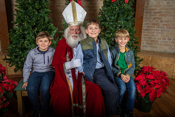 2023 Advent Aloysius 377