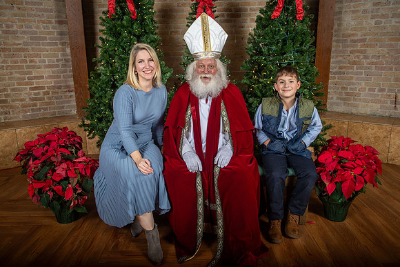 2023 Advent Aloysius 383