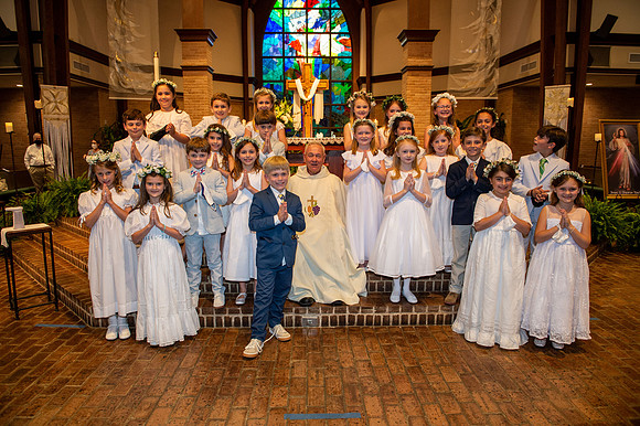 2021 aloysius communion  822
