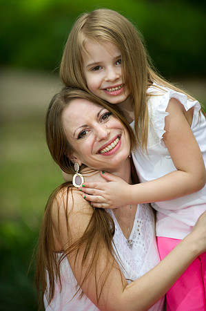 Kimberly & Alaina 086
