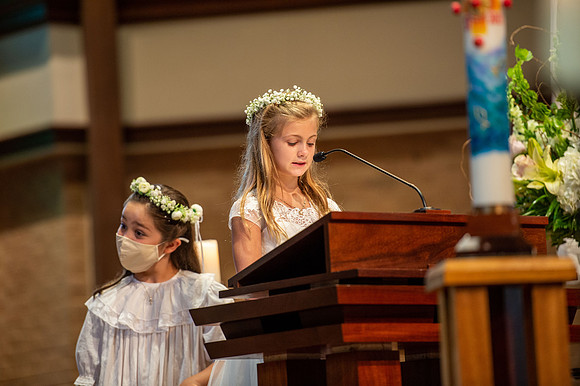 2021 aloysius communion  769
