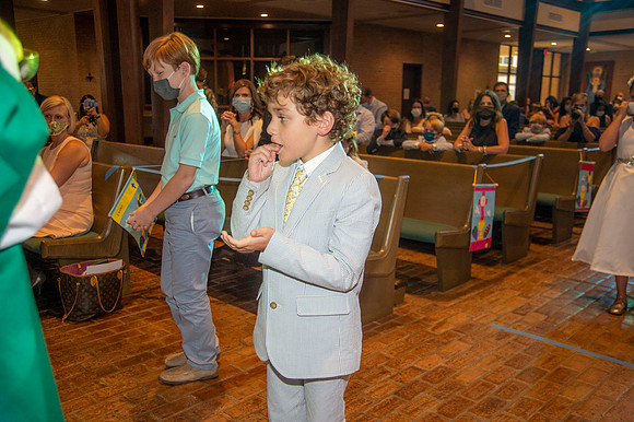 2020 Aloysius 1st communion 082
