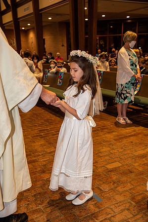 2021 aloysius communion  808