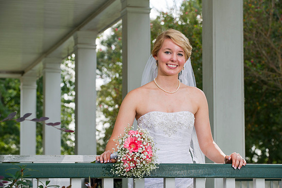 Lindy's bridals 153