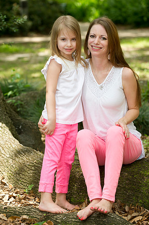 Kimberly & Alaina 081