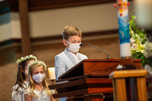 2021 aloysius communion  767