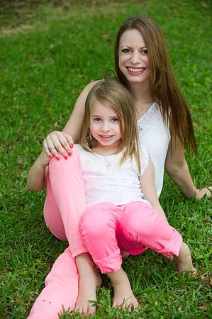 Kimberly & Alaina 094