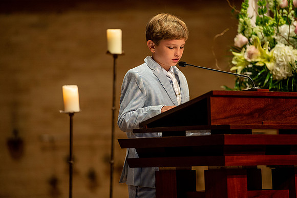 2021 aloysius communion  861