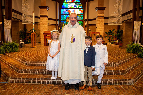 2021 aloysius communion  841