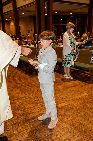 2021 aloysius communion  810