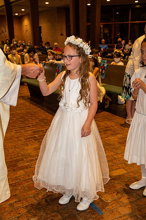 2021 aloysius communion  799
