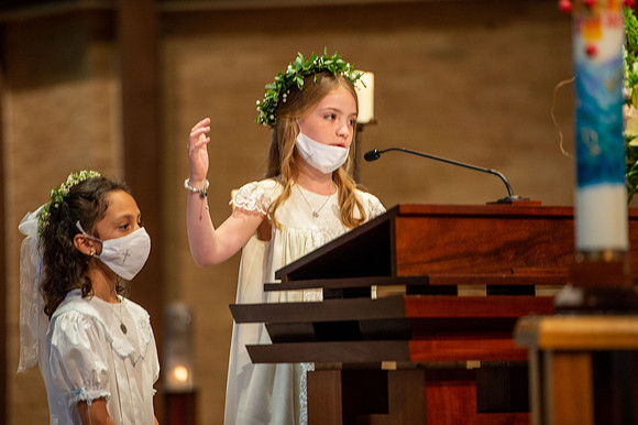 2021 aloysius communion  786