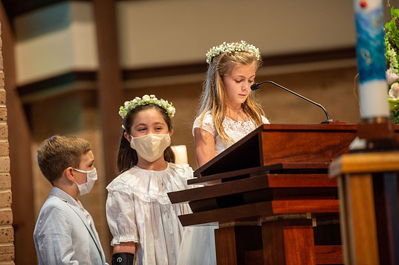 2021 aloysius communion  770