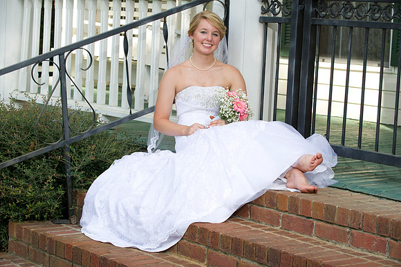 Lindy's bridals 196