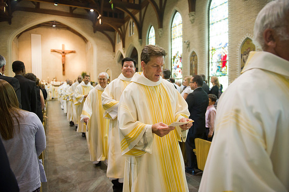 Ordination to Diaconate 373