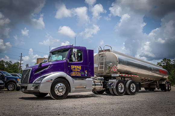 2025 Newman Transport 305