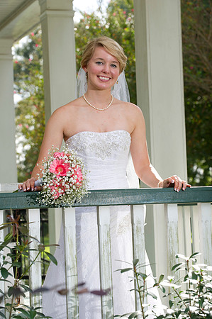 Lindy's bridals 150