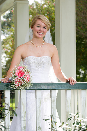 Lindy's bridals 152