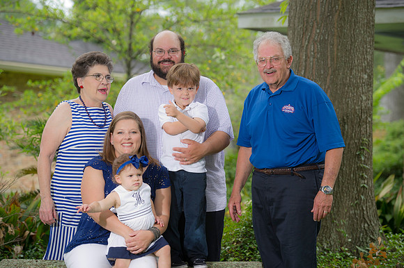 Macaluso family 040