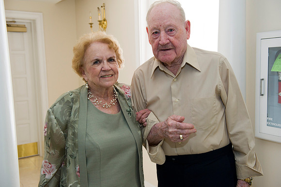 Connie & Doug 040