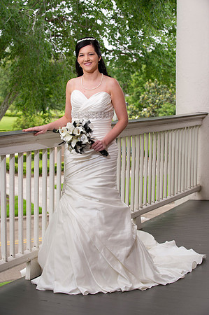 April's bridal 002