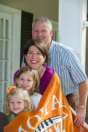 Cotton family 083