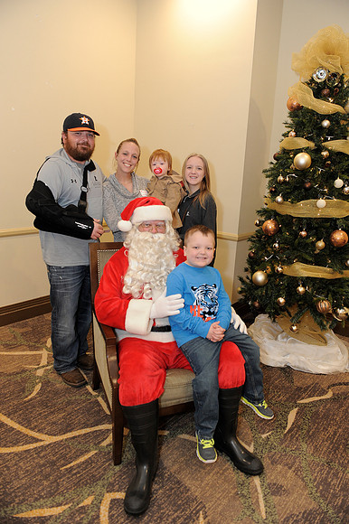 Holiday Party 185