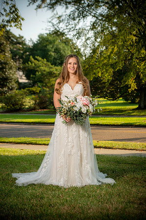Hannahs bridal 007