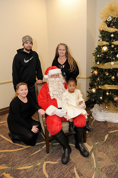 Holiday Party 207