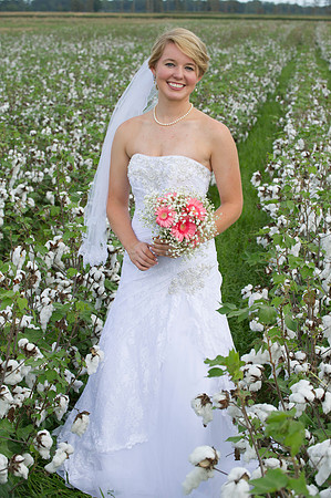 Lindy's bridals 117