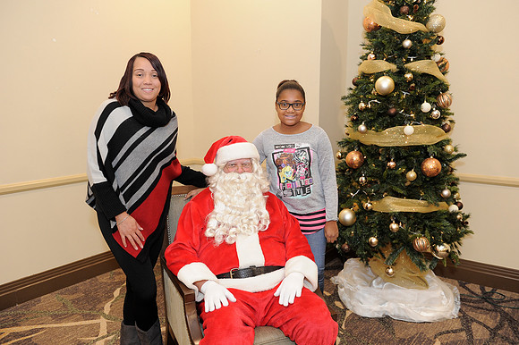 Holiday Party 091