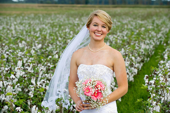 Lindy's bridals 113