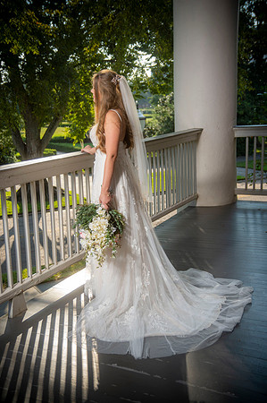 Hannahs bridal 030