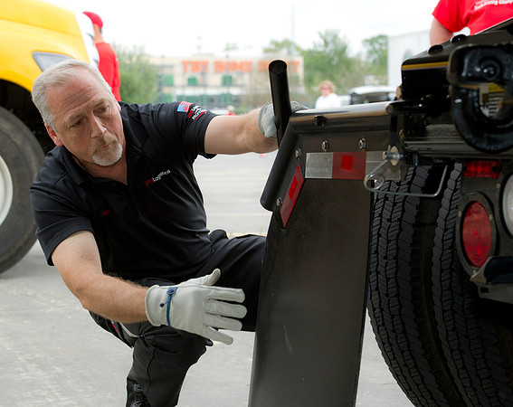 Truck driving championships 129