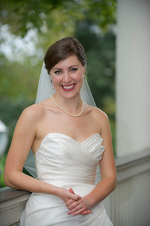 Ellen's bridal 162