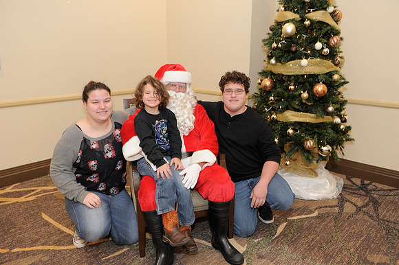Holiday Party 078