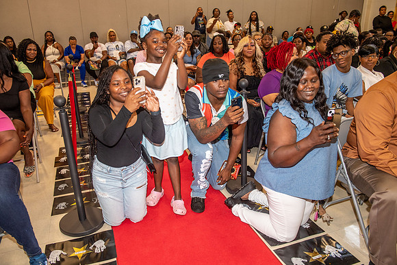 2025 YWCA 206