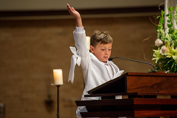 2021 aloysius communion  829