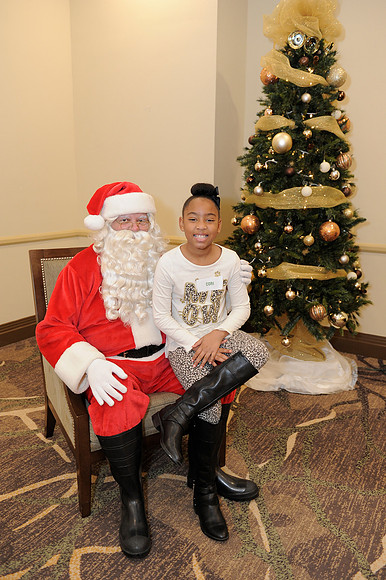 Holiday Party 021