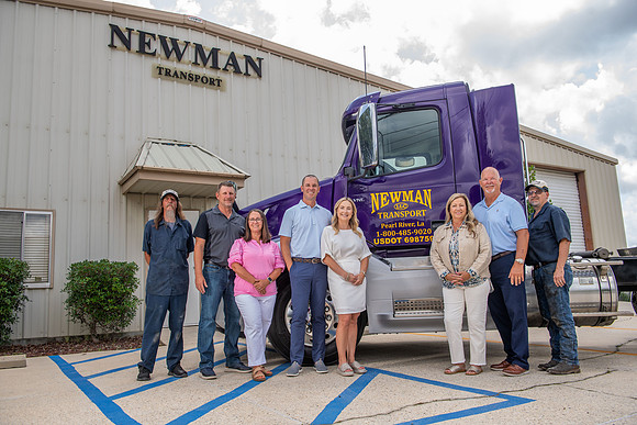 2025 Newman Transport 220