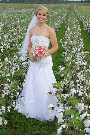 Lindy's bridals 121