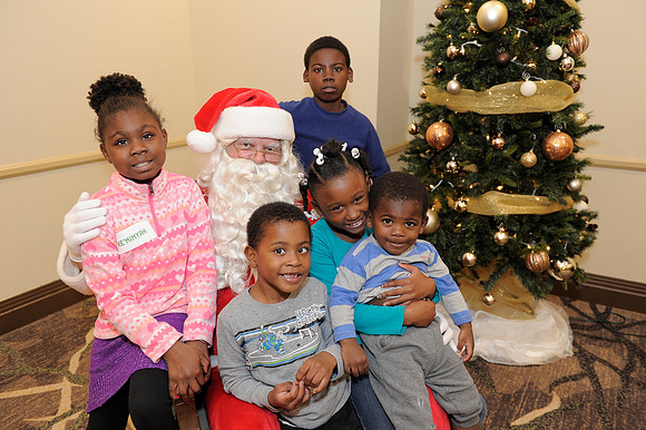 Holiday Party 238