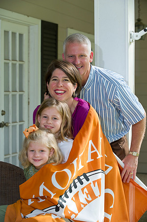 Cotton family 082