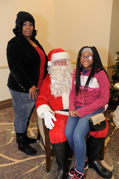 Holiday Party 272