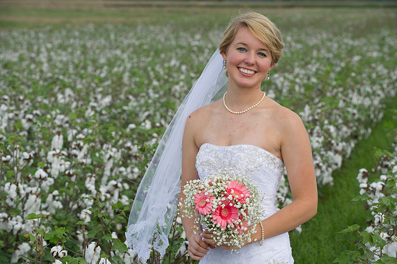 Lindy's bridals 114
