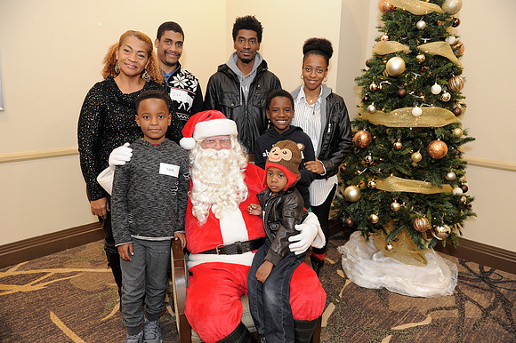 Holiday Party 056