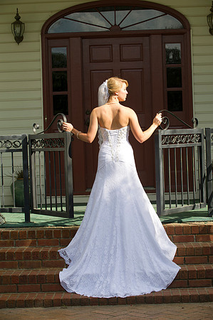 Lindy's bridals 145