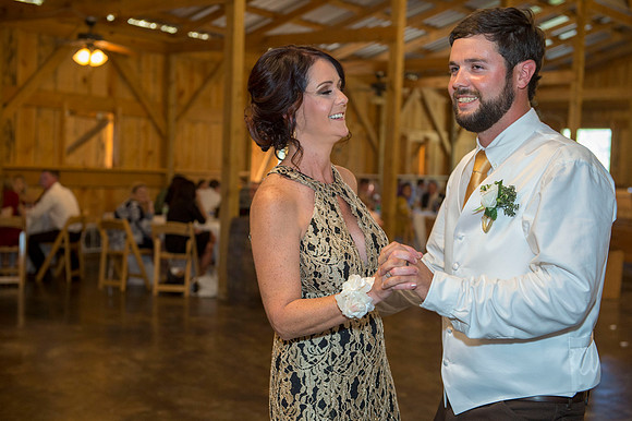 Christa & Devin 343
