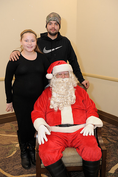 Holiday Party 219